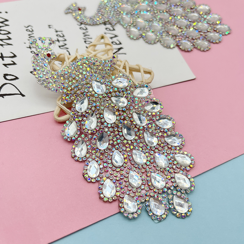 Description Picture 4 of item2pcs/lot 4CM Sparkling Rhinestone Flower Peacock Pattern Clothes Patches Fashion Sequined DIY Appliques Bling Iron On