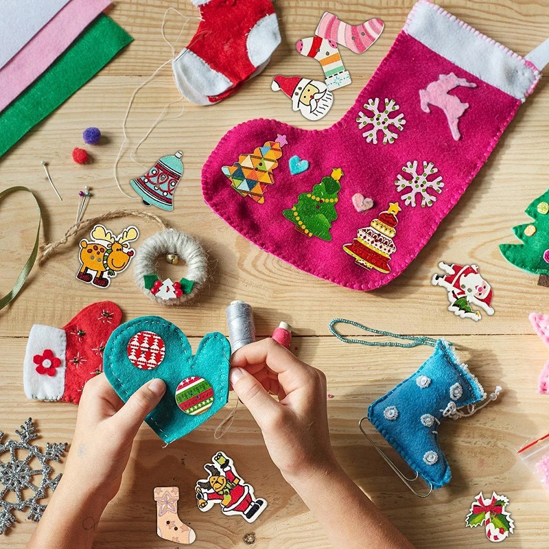 Description Picture 3 of item50pcs Wooden Christmas Buttons Christmas Crafts Embellishments Sewing Christmas Stocking Decorative Buttons for Handmade DIY