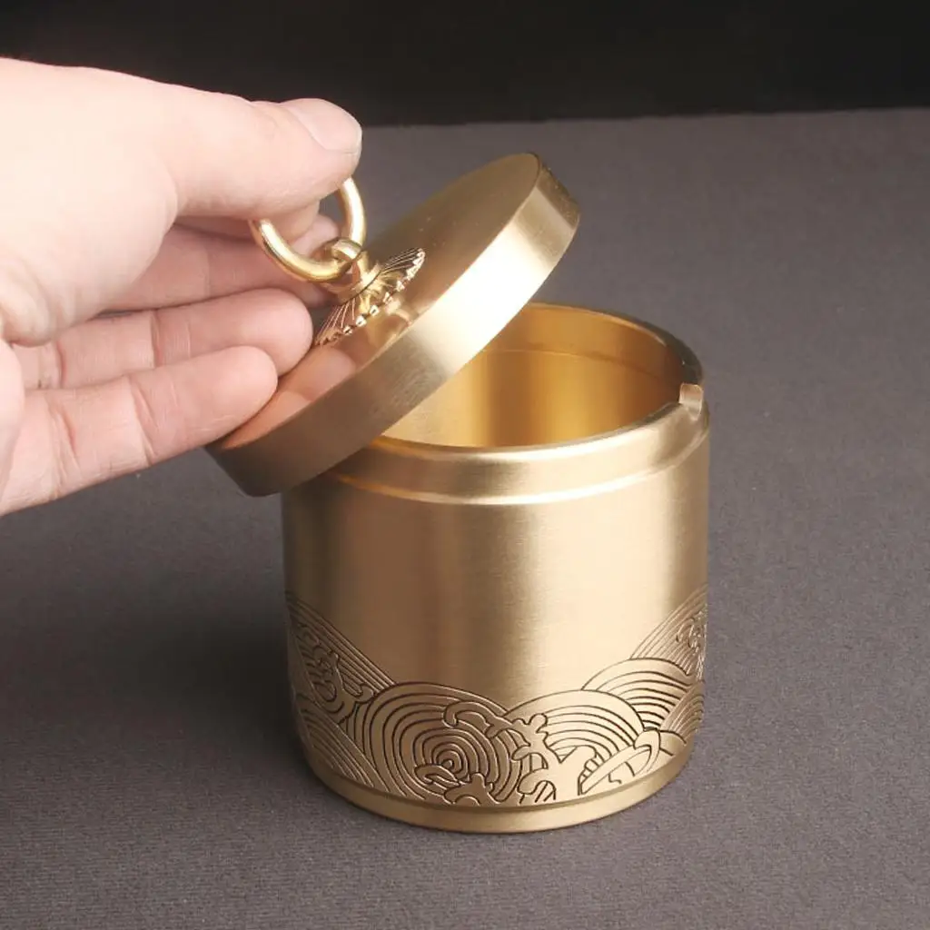 Brass Ashtray with Lid Decor, Retro Style Windproof Creative Ornaments for Desktop, Hotel, Office, Home Living Room