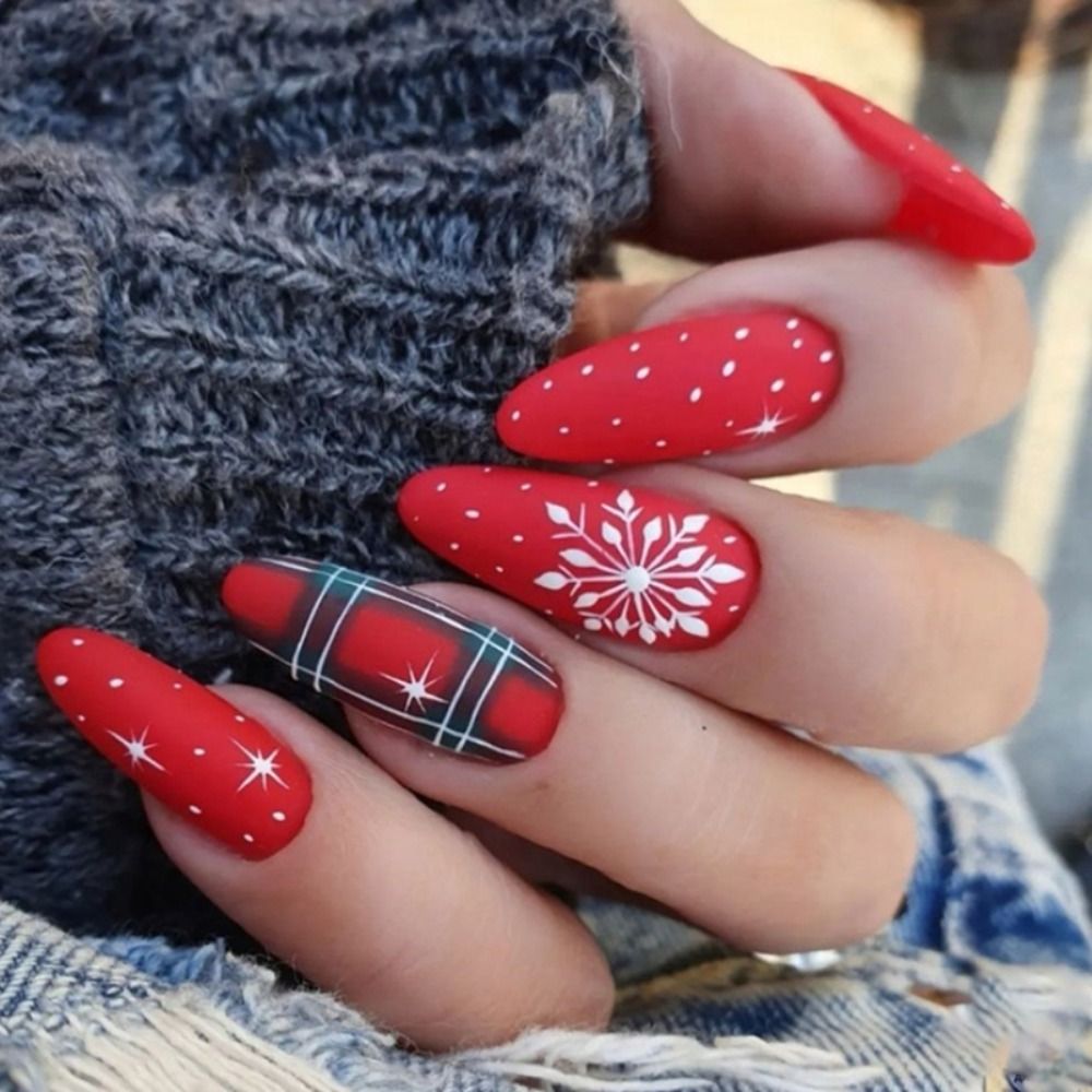 Best of Christmas False Nails Snowflake Santa Claus Design Fake Fingernails Winter Wearable Acrylic Full Cover Press On Nail Tips Reviews & Tips