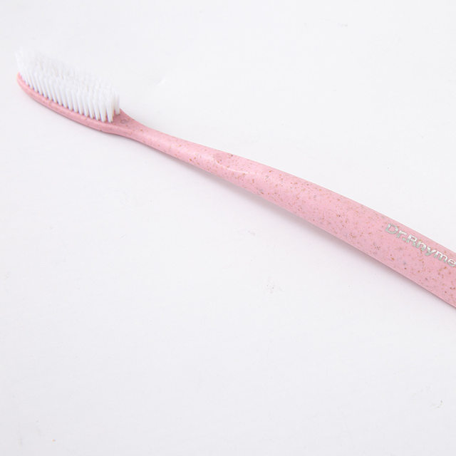 Red by Kiss Gentle Deep Clean Tooth Brush 2X Soft Micro Fiber Brush, Made  in Korea 2 Pack (White)