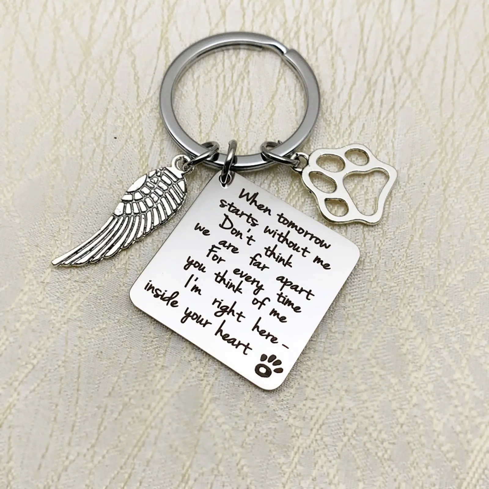 Pet Memorial Gifts Keychain for Dog Cat Pet Keychains Dog Cat Loss Gifts Keepsake Key Chain Loss of Dog Sympathy Gift
