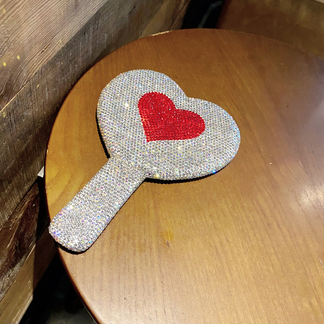 Heart hot shape bling mirror