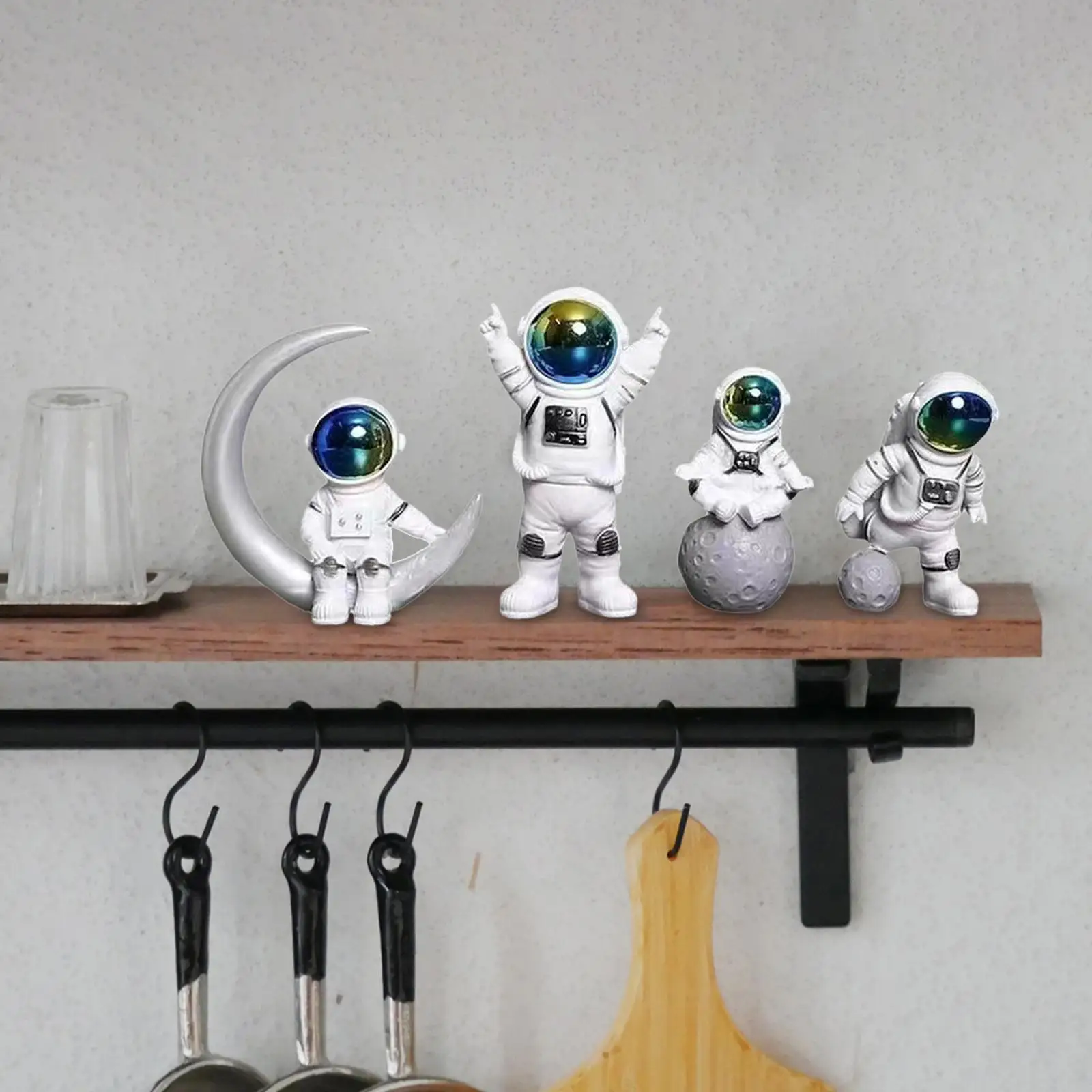 Astronaut Figure Educational Toys Figurine for Bedroom Decoration Kids Gift