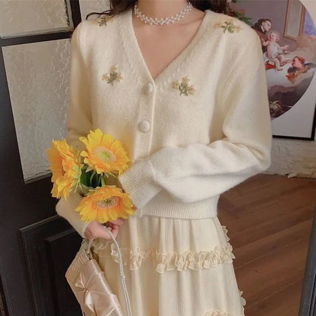 Flower Embroidery Knitted Cardigans Women's Fashion Sweaters