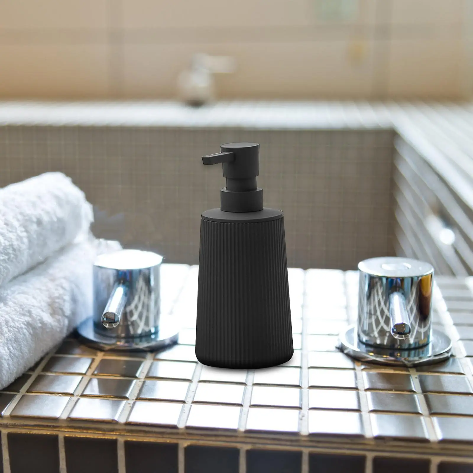 Liquid Soap Dispenser Lotion Pump Bottle for Bathroom Tabletop Moisturizer