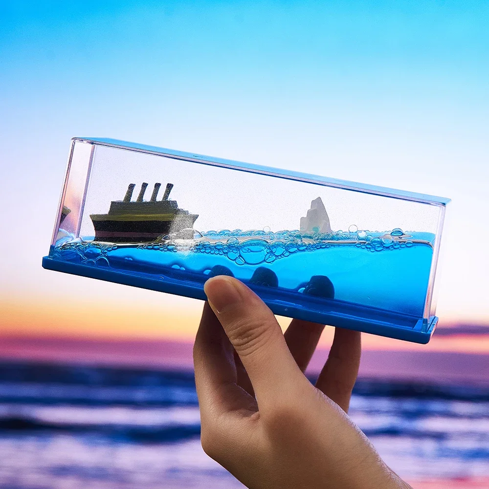 Cruise Ship Decoration Toy Fluid Drift Bottle Titanic Creative Ship Sea