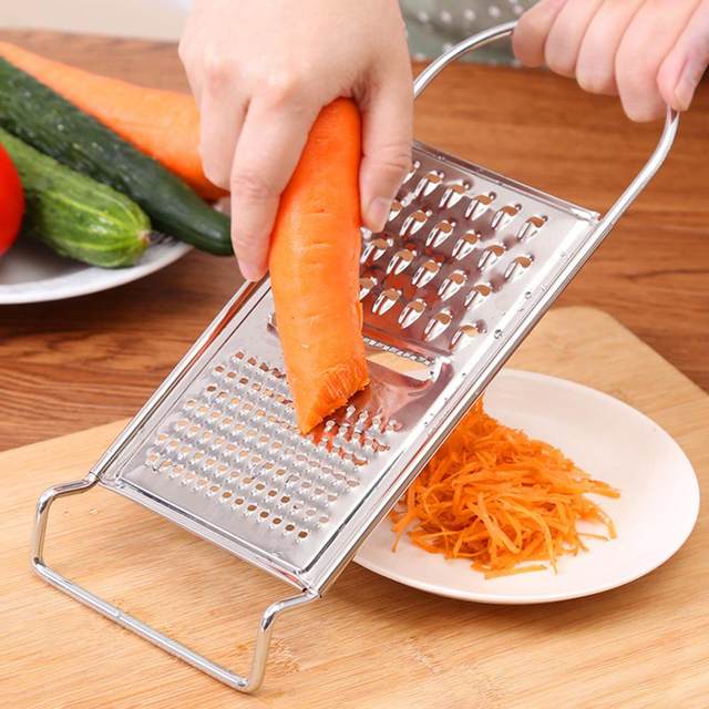 Yesbay Carrot Grater Three-Blade Handheld Rust-proof with Handle Sharp Fast Cooking Kitchen Tool Vegetable Cabbage Slicer Grater Home Use, Size: 22