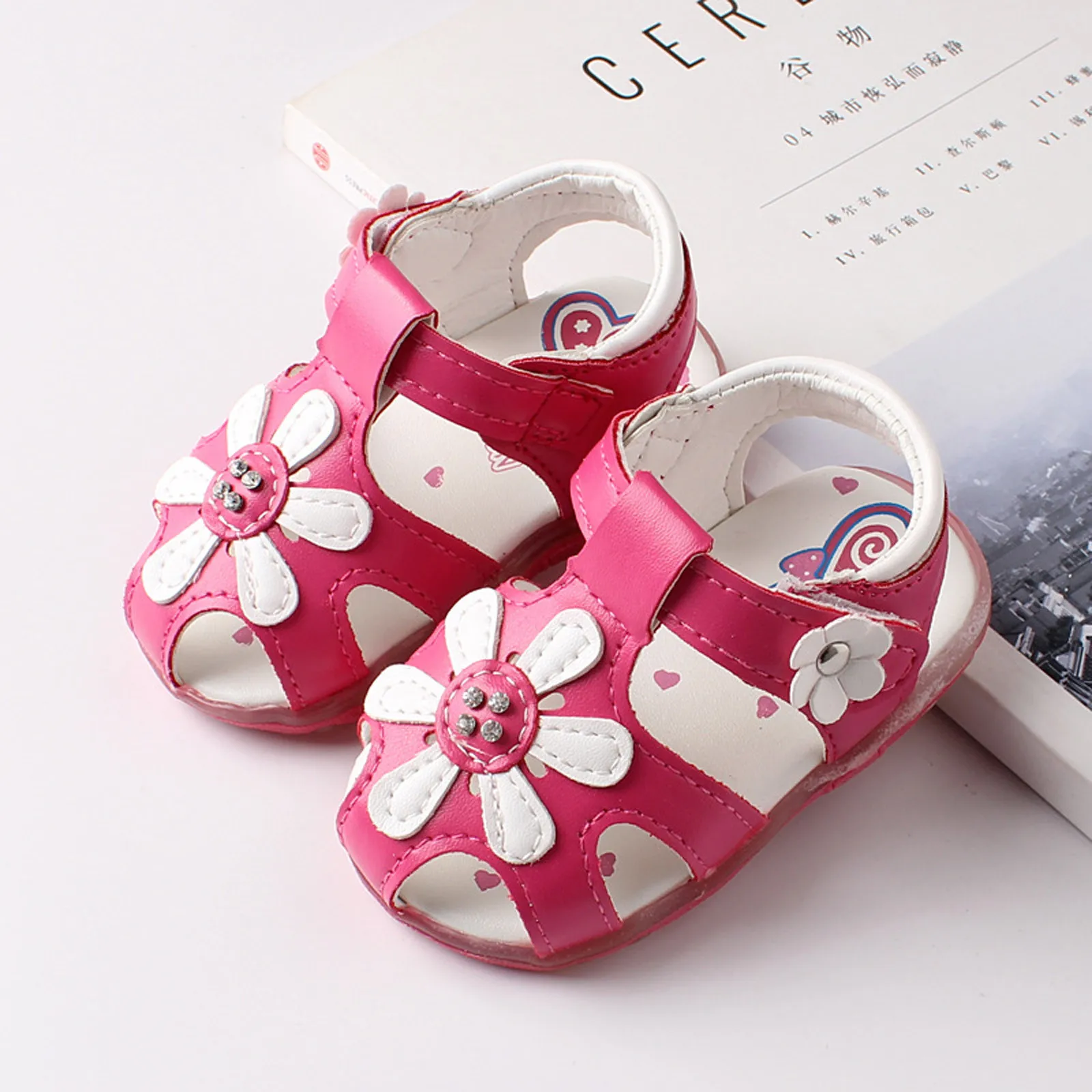 Toddler Infant Kids Baby Girls Cute Flowers LED Luminous Shoes Sneakers Sandals 