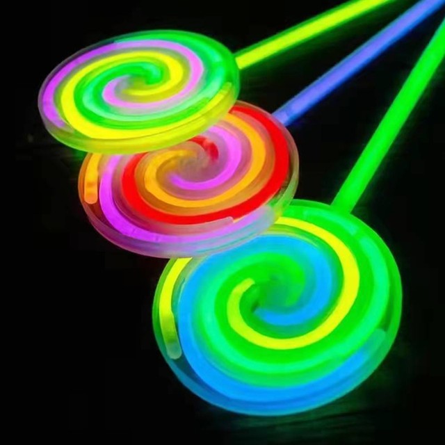 100Pcs Glow Sticks Luminous Deformable Plastic Extra Long Life Fluorescence  Bracelets for Party Decor