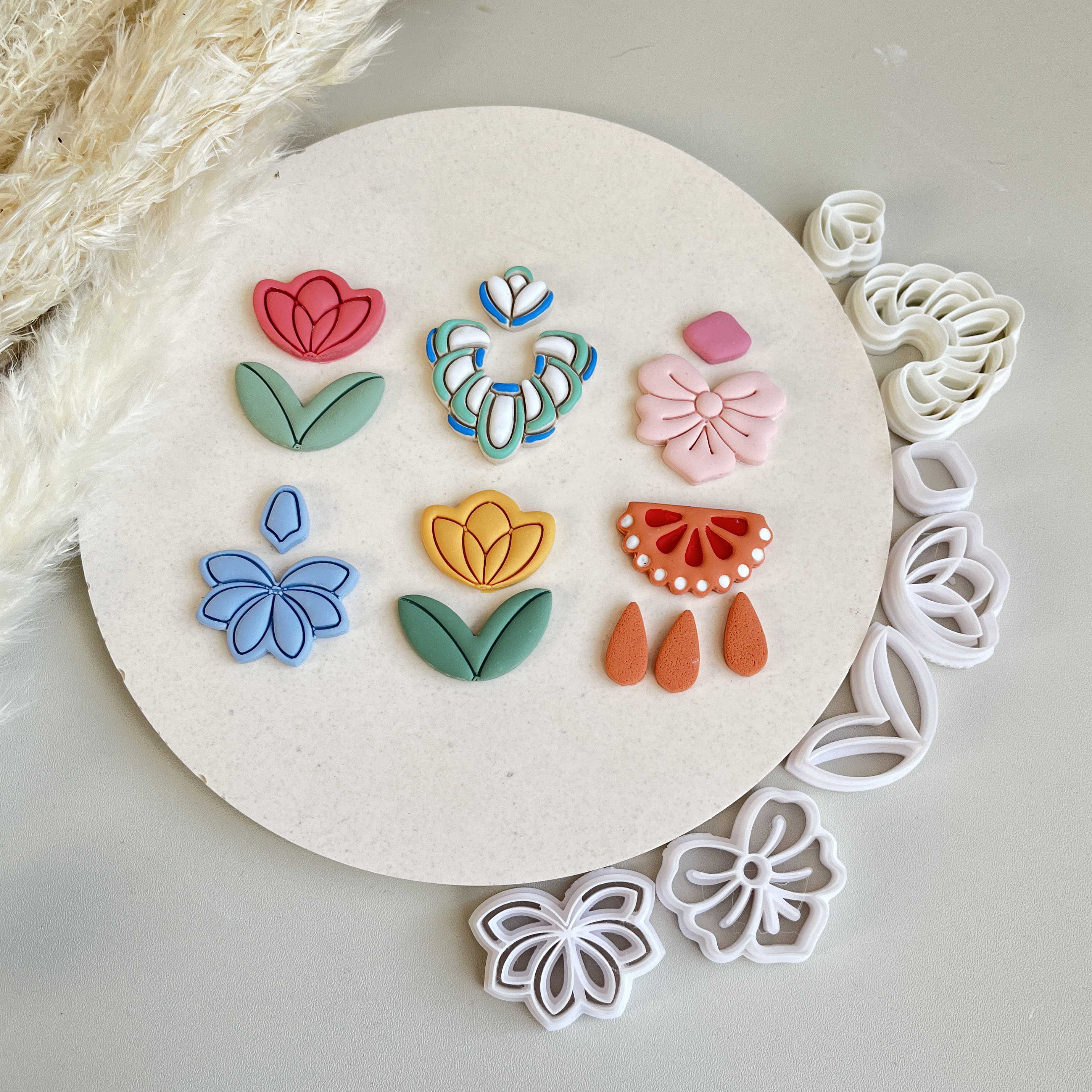 Vintage komplexe Blumenmuster Form Polymer Clay Formen Ton schneider für DIY Ohrringe Schmuck Dekoration – Detail 1