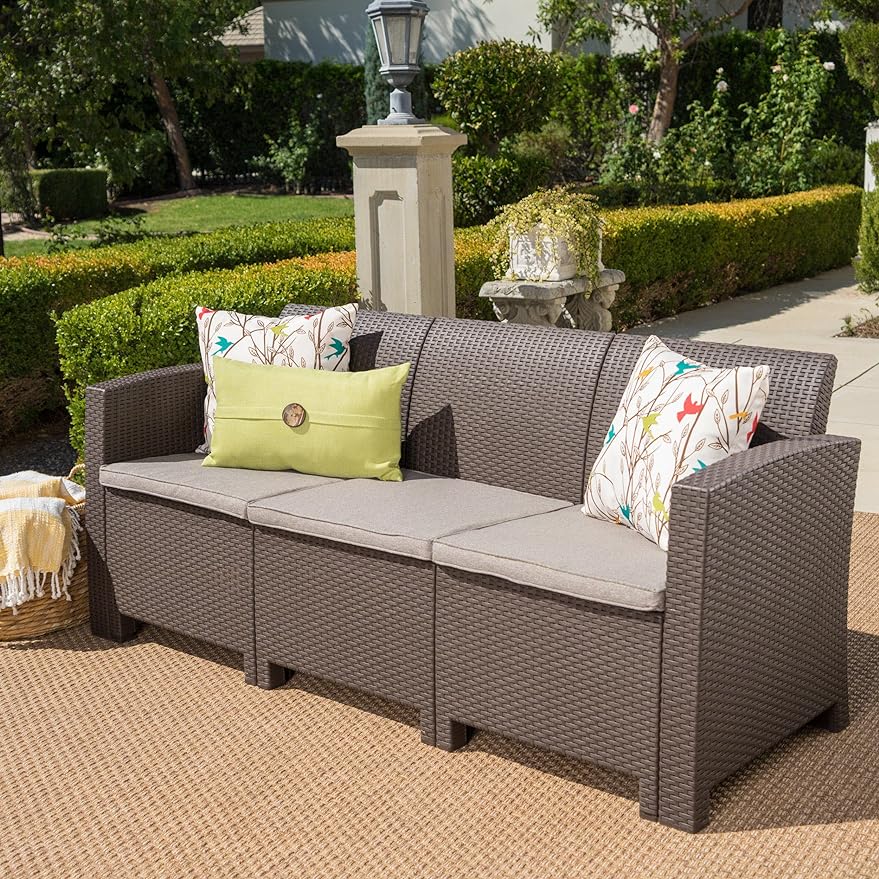 Title 1, Knight Home St. Lucia Outdoor-3-Sitzer-Sofa im ...