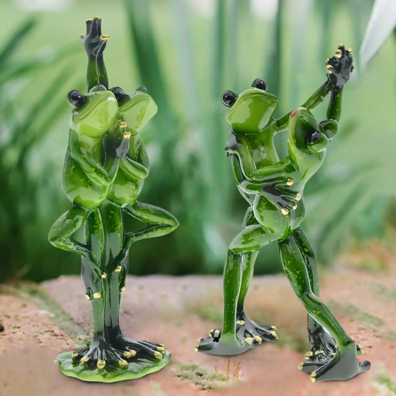 Couple Dancing Frogs Figurine Frog Dancer Sculpture for Entrance Table Decor