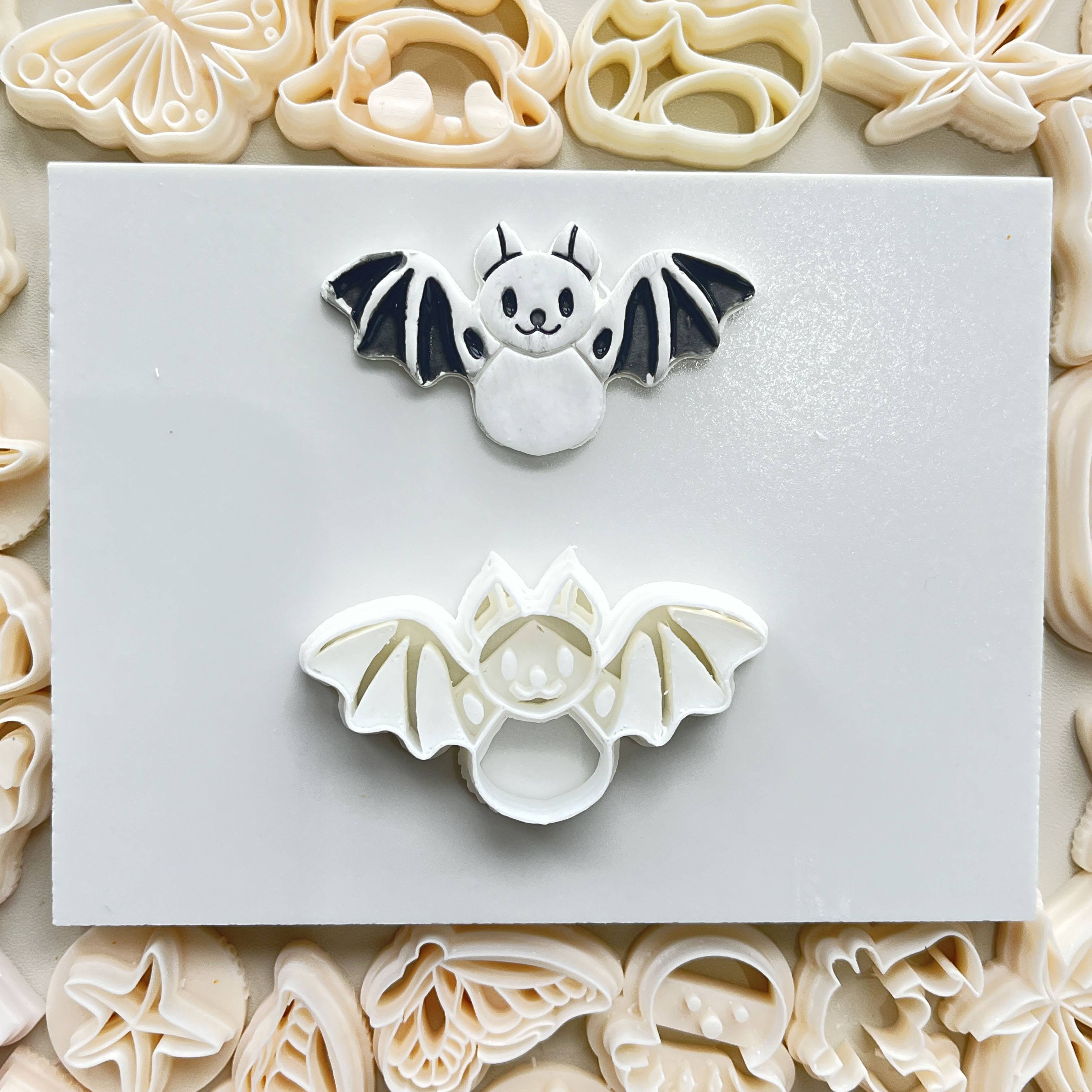 Halloween-Serie Fledermaus/Monster/Spinne/Grimasse beängstigend Vibe Ton Schneid formen Polymer Clay Formen für DIY Ohrringe Schmuck Dekoration – Detail 5